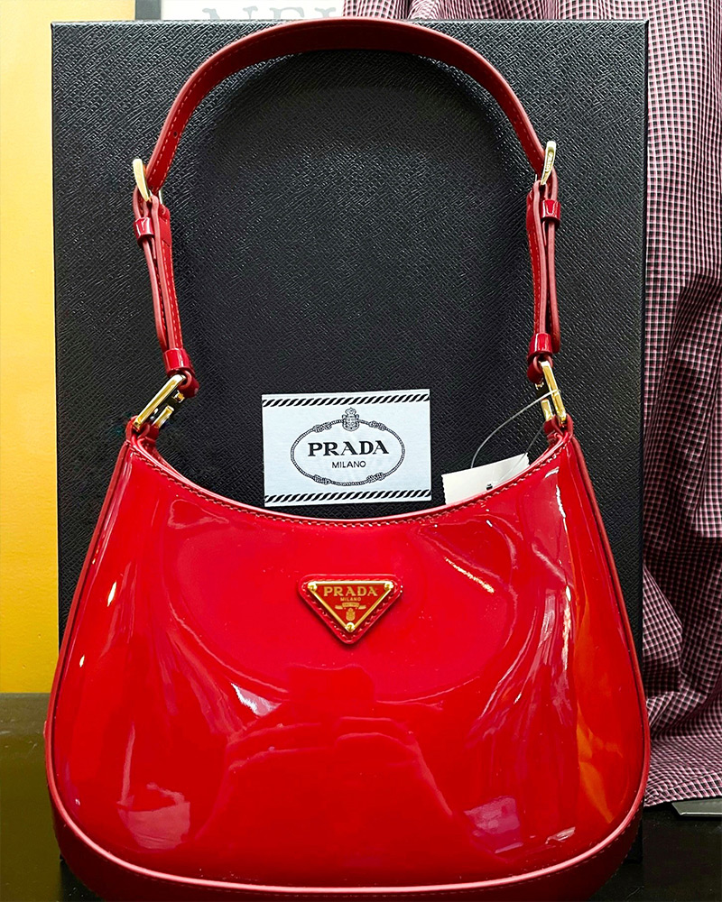 Red-prada-bag