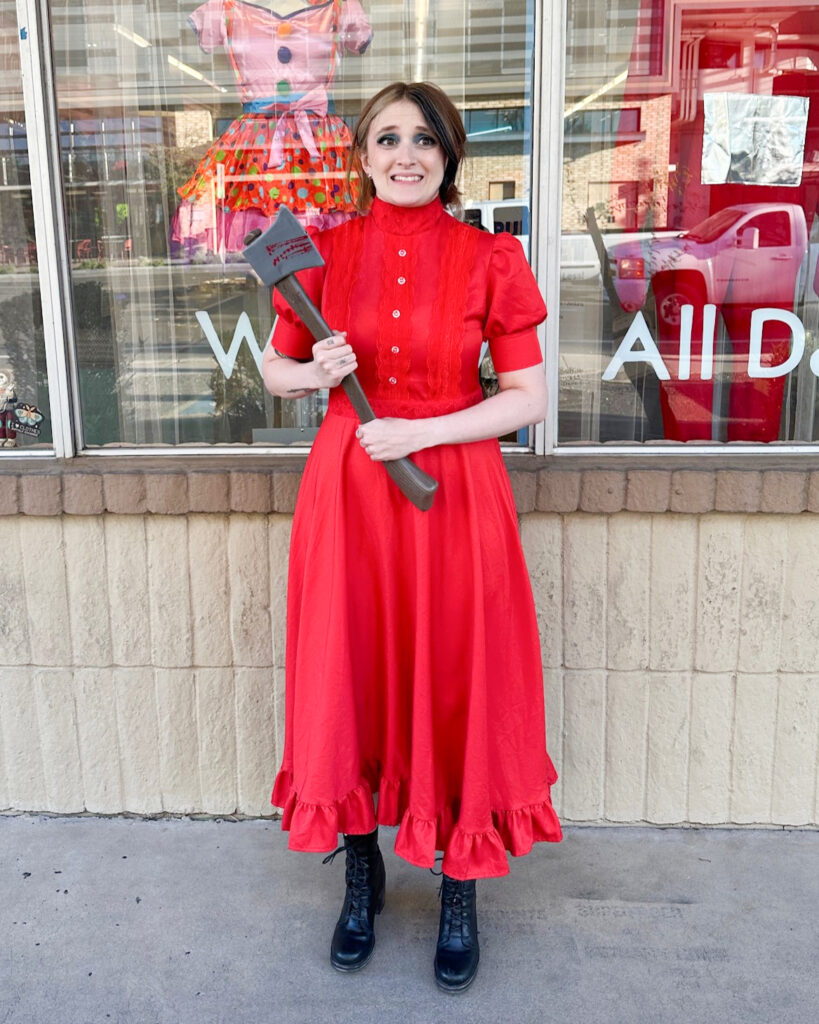 Easy Halloween Costume to DIY at Buffalo Exchange - Pearl